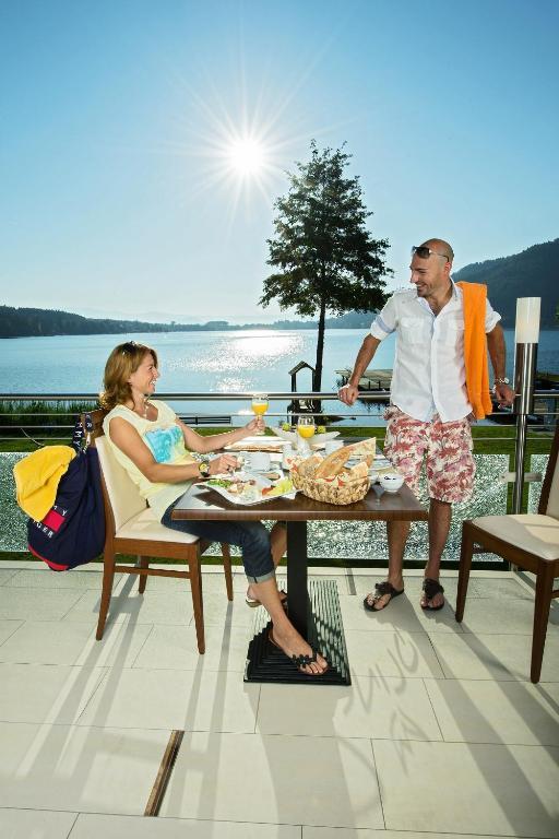 Seehotel Princes Sankt Kanzian am Klopeiner See Oda fotoğraf